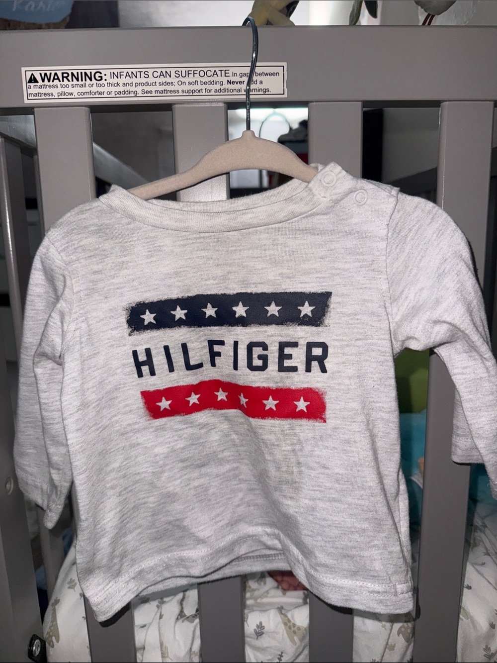 Tommy Hilfiger Long-Sleeve Tee in Heather Gray with Navy & Red Accents